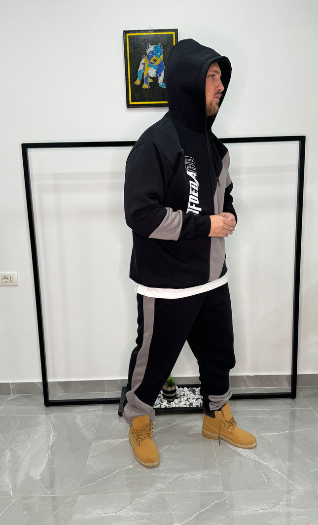 TRACKSUIT