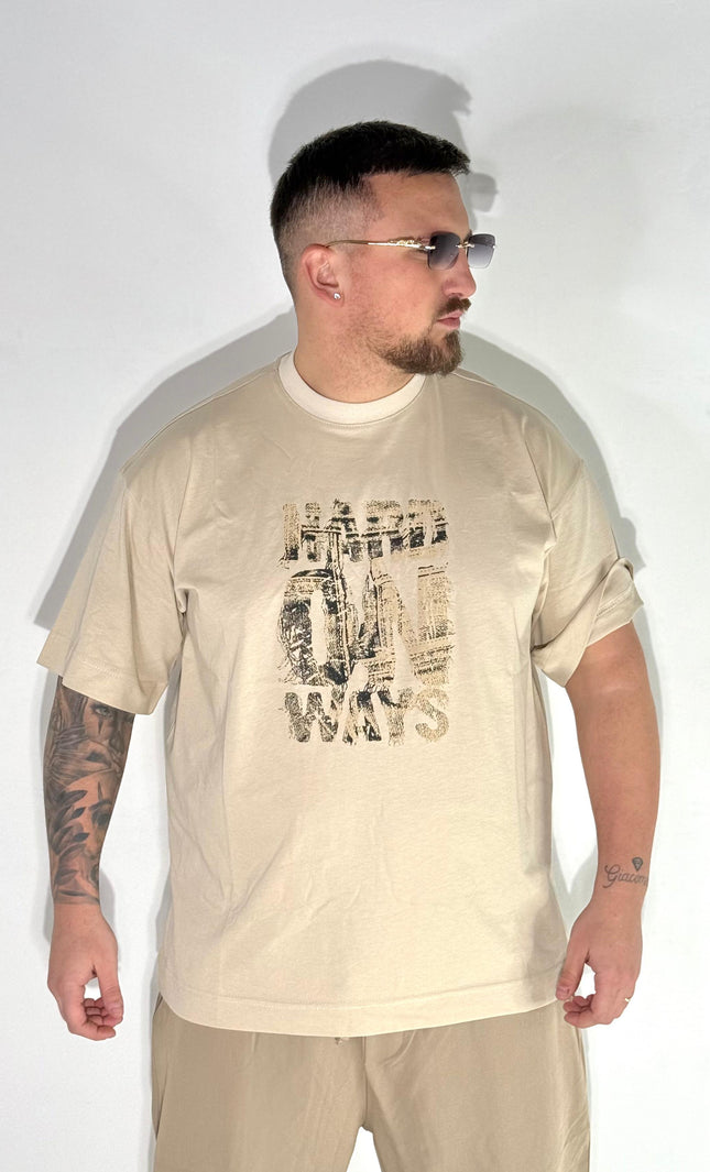 T-SHIRT HARD