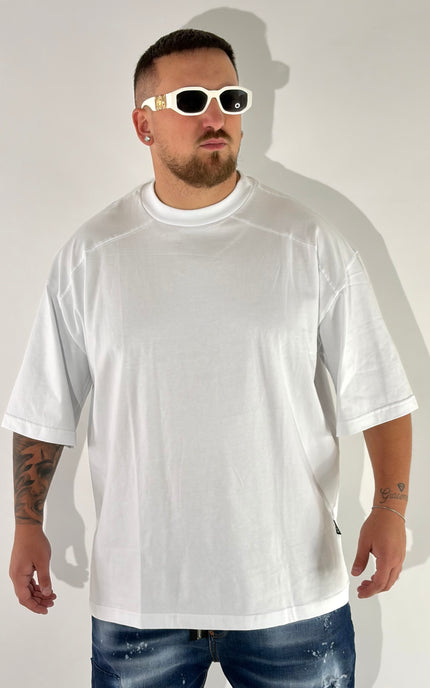 T-SHIRT OVER 09