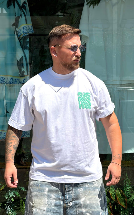T-SHIRT BELIEVE
