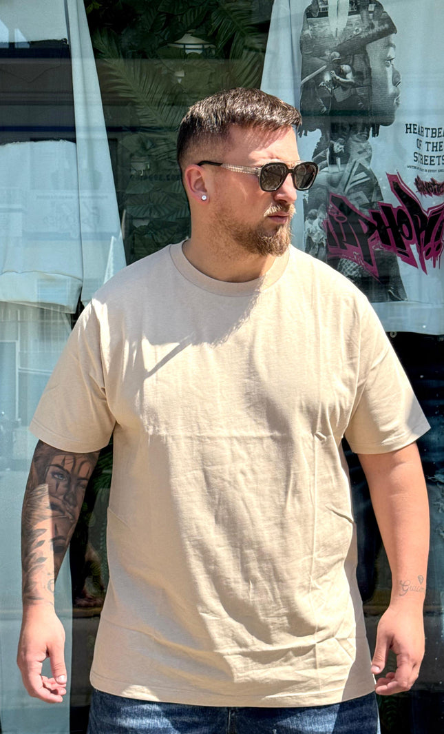 T-SHIRT BROKEN