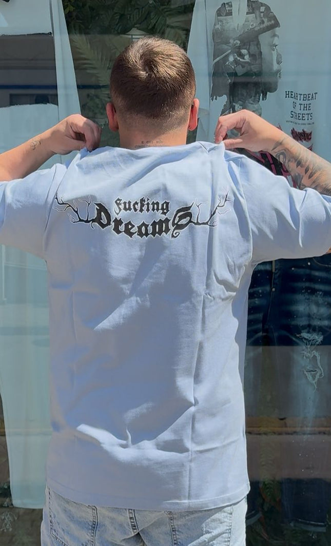T-SHIRT DREAMS